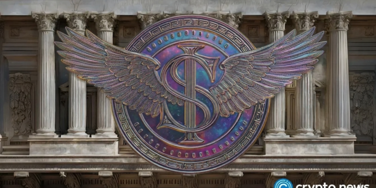 Moody’s Exec Warns Stablecoins Could Cut Into Bank Market Share