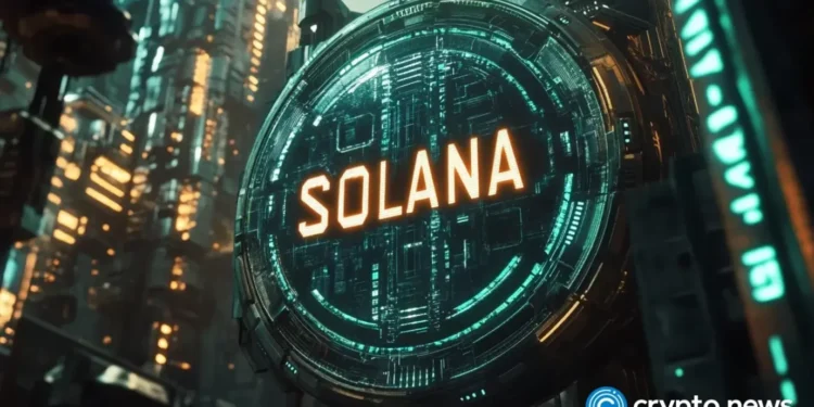 Solana eyes triangle breakout as daily MACD flips bullish